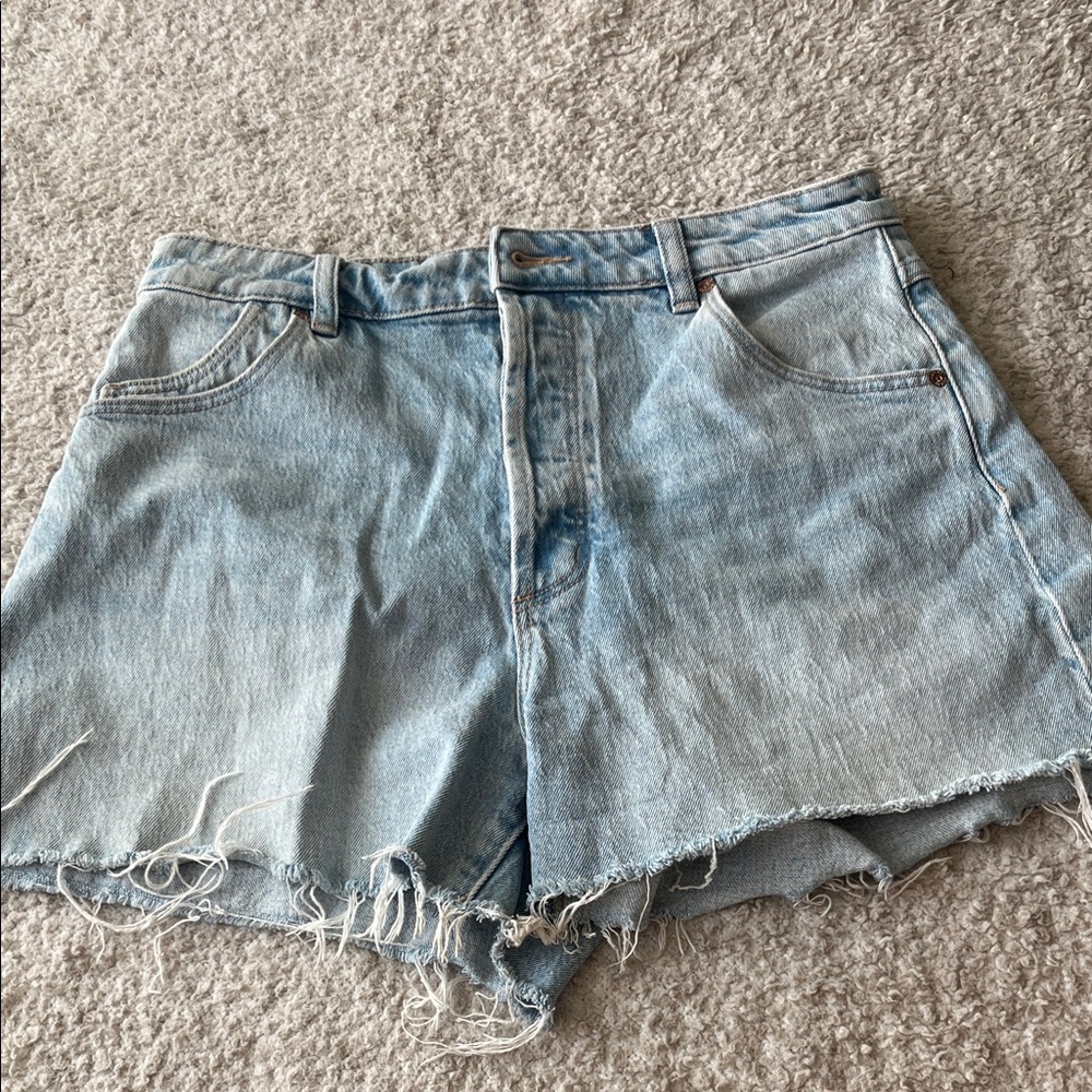 Rolla’s original short
